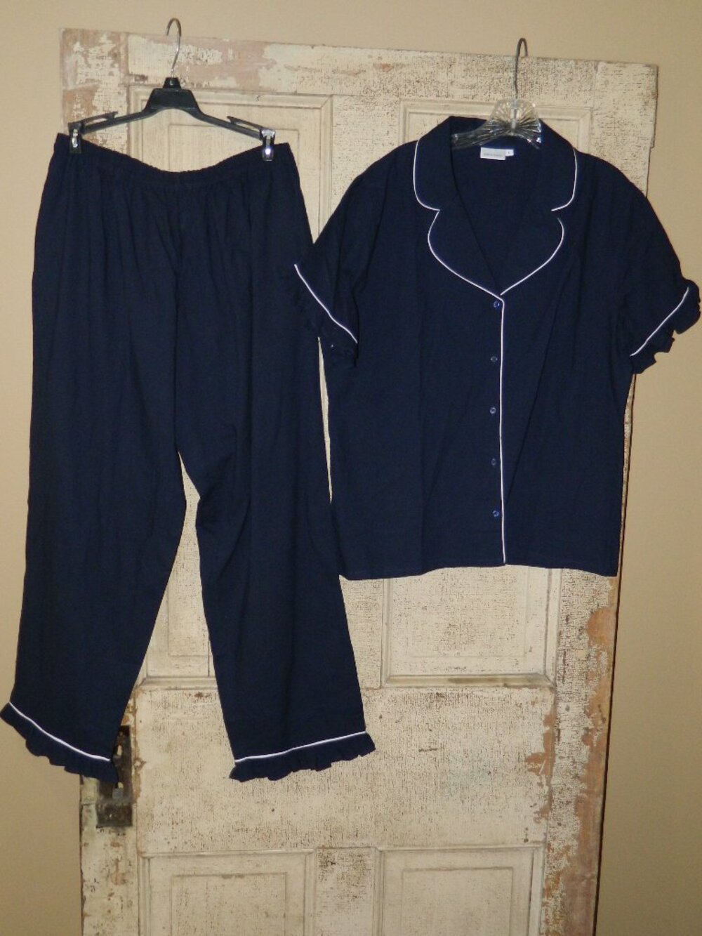 MARK & GRAHAM X JENNIFER LAKE RUFFLE PAJAMA Set Sz L NO MONO (L-2)